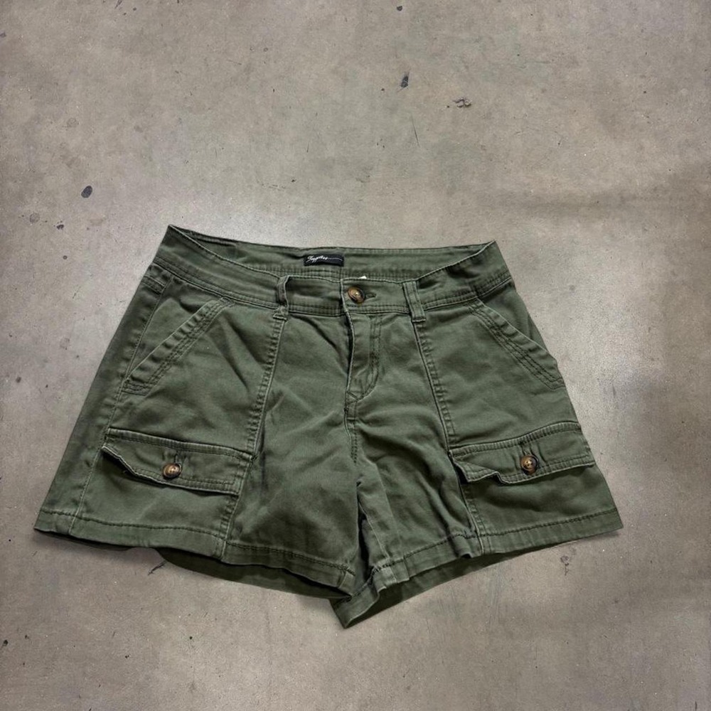 Supplies by Union Bay Women Olive Green Cargo Shorts Y2K Utility Size 4 27W